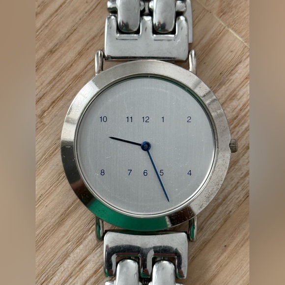 Android USA Vintage Watch Silver Dial Blue Hands Stainless Steel Bracelet - Picture 4 of 12